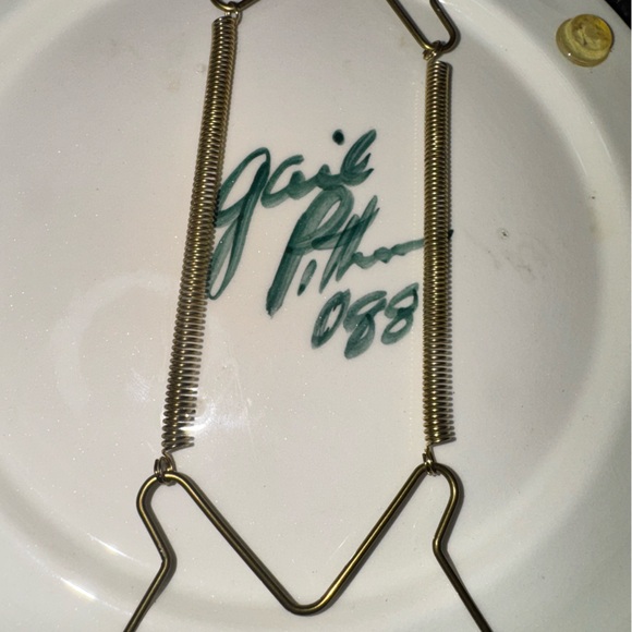 Gail Pitman 1988 piece with display bracket - Picture 2 of 5